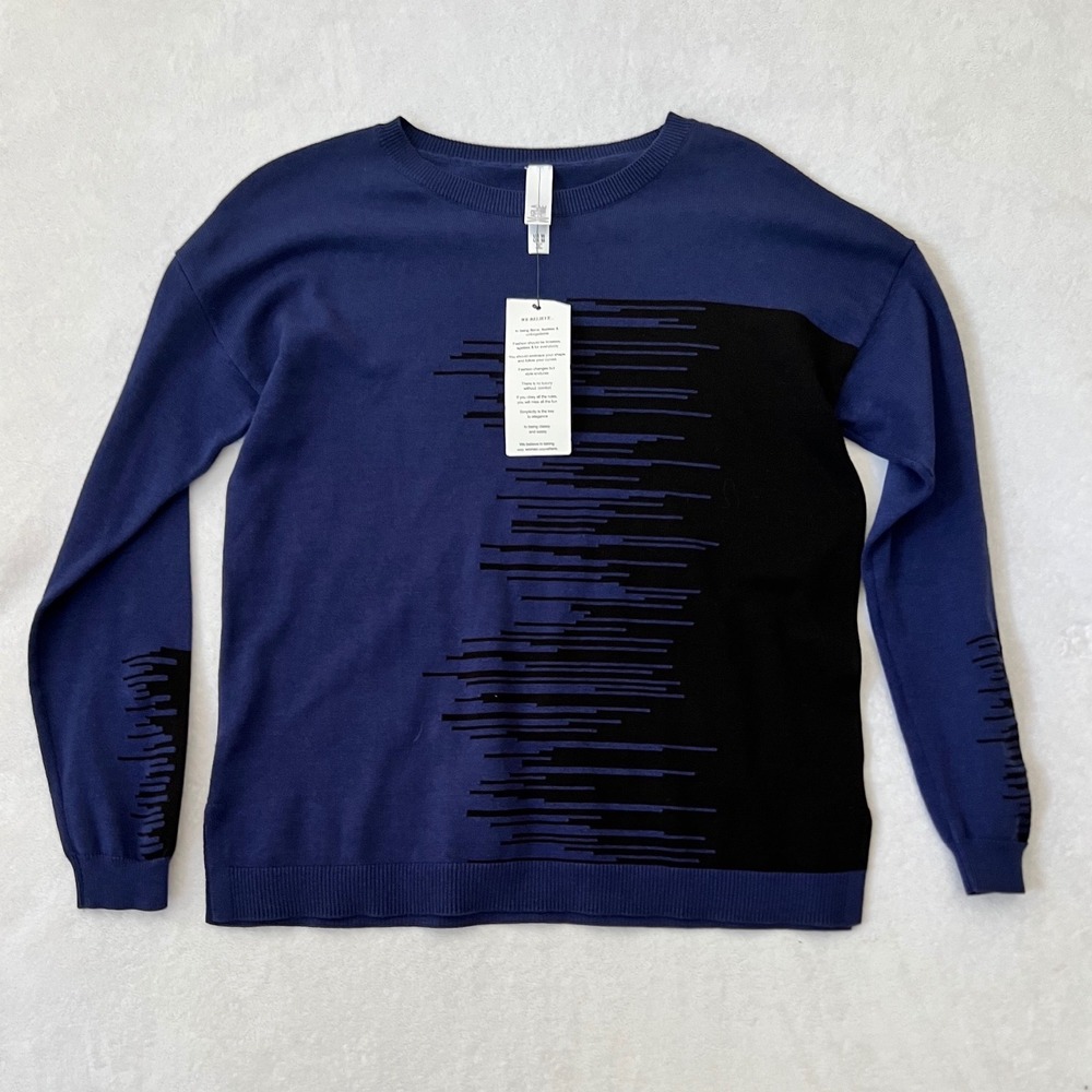 NWT MarlaWynne Sweater Blue Black Colorblock Graphic Knit Size M
